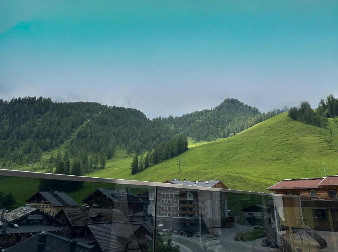 FIRSTpeak Zauchensee Buitenkant foto
